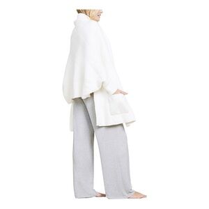 Barefoot Dreams White Cozy Cape